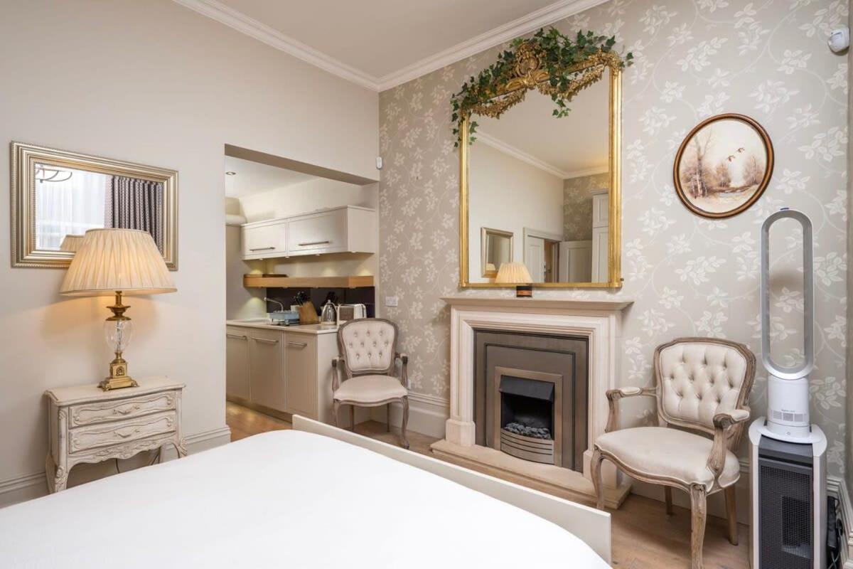 Charming Chelsea Studio Your Cozy Urban Retreat 伦敦 外观 照片