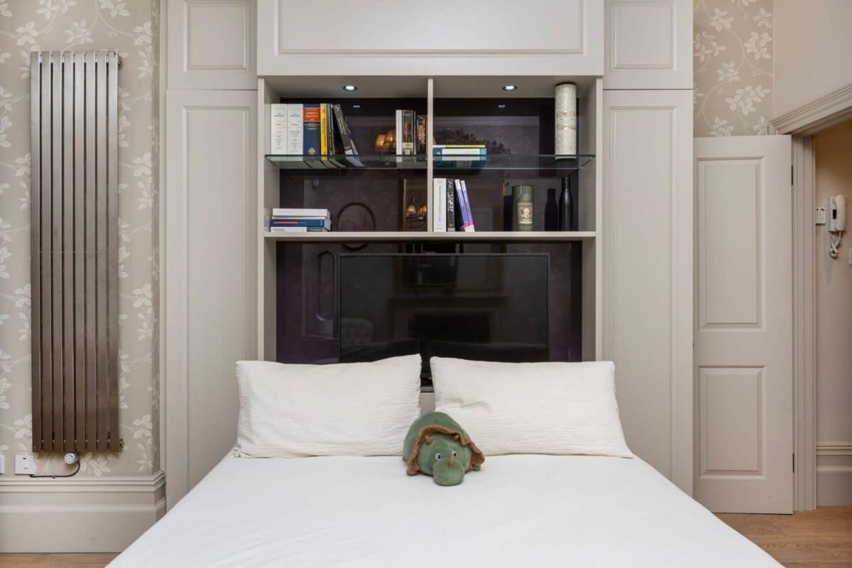 Charming Chelsea Studio Your Cozy Urban Retreat 伦敦 外观 照片